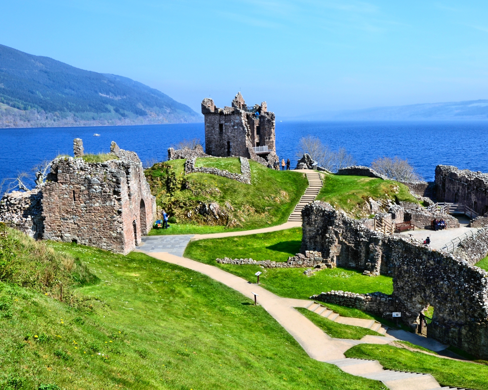 Loch Ness Tour